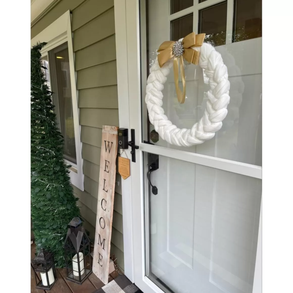 august & leo 19" Braided Velvet Wreath With Jeweled Satin Bow