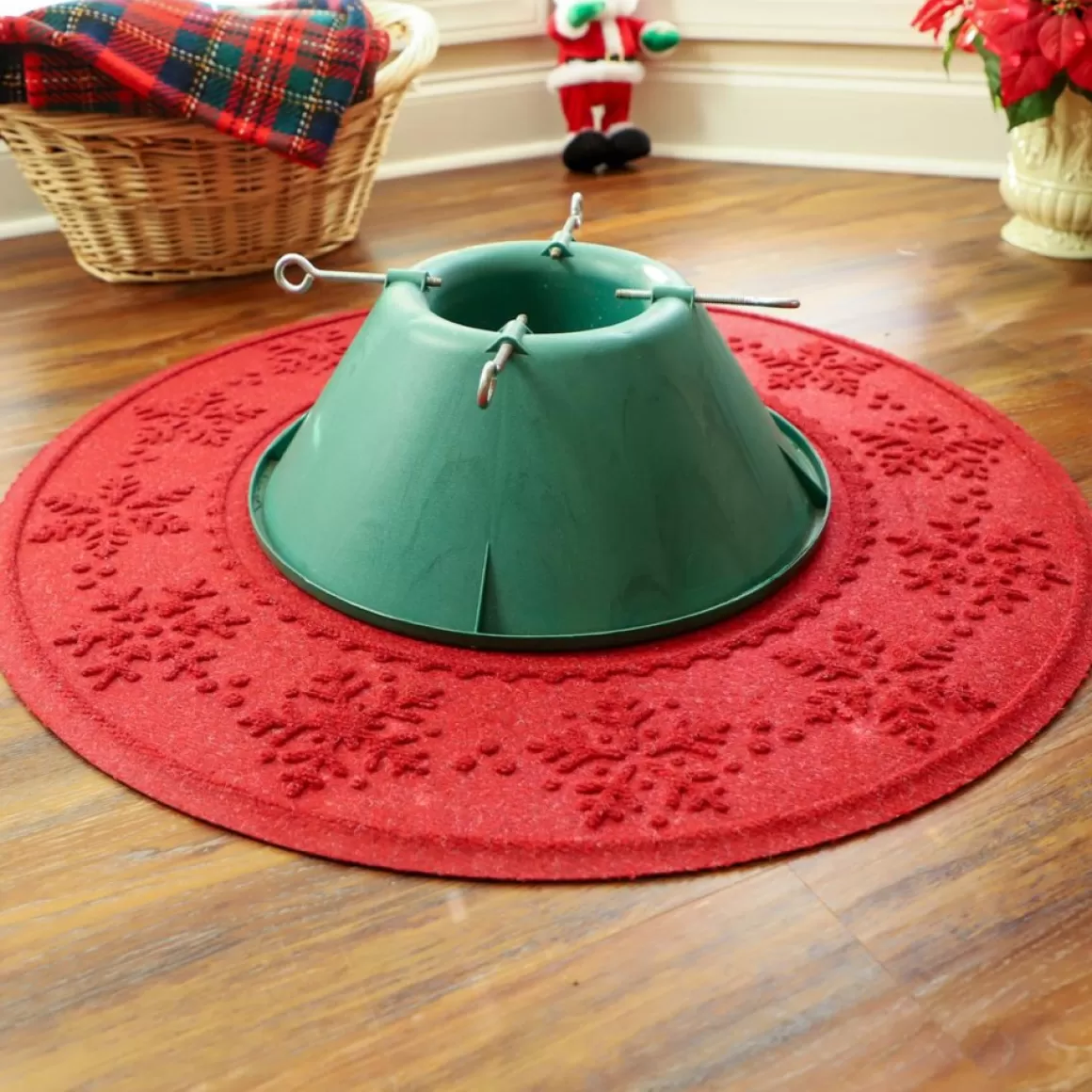 Aqua Shield Bungalow Flooring 35" Round Tree Skirt Mat