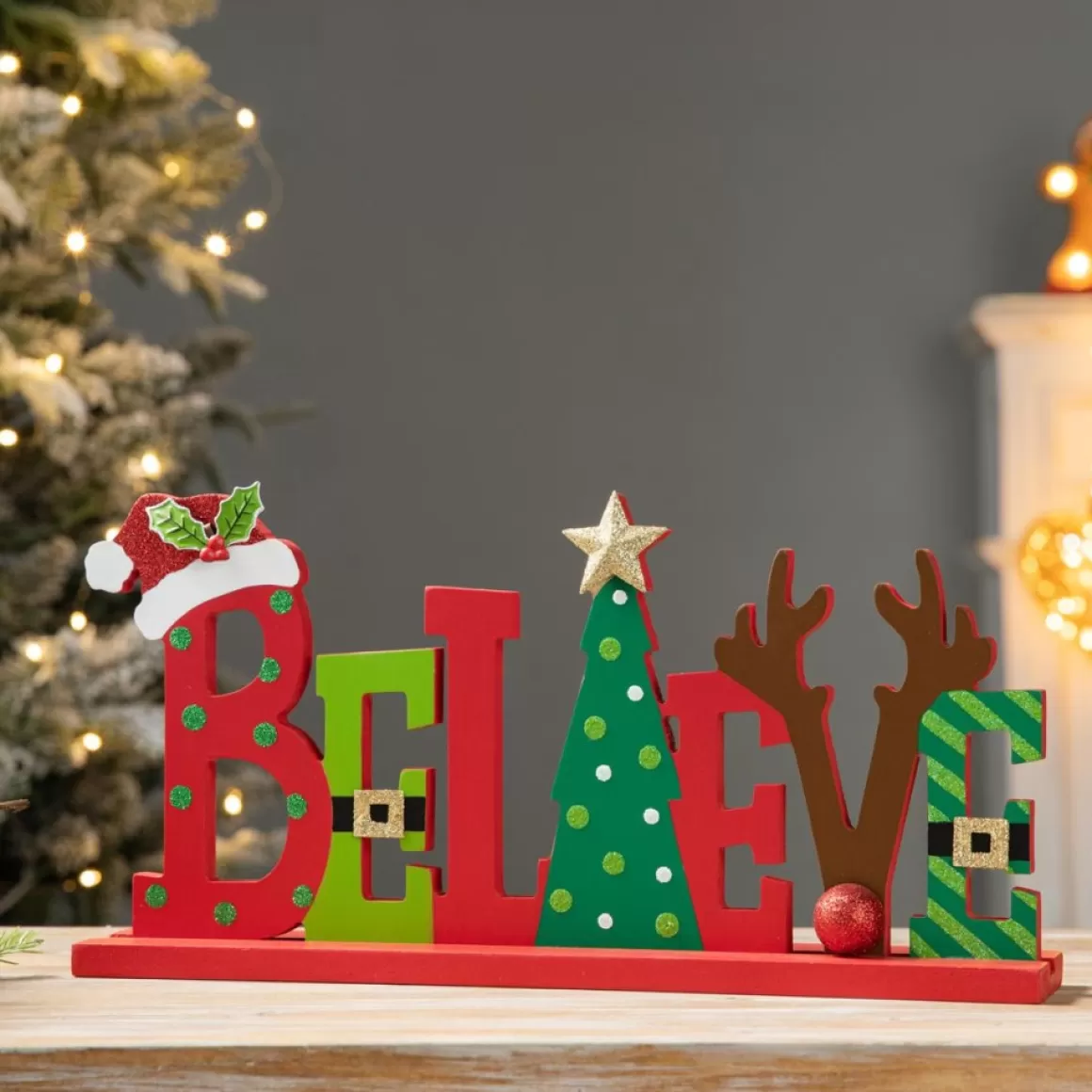 Glitzhome 14In L Wooden Christmas Believe Table Decor