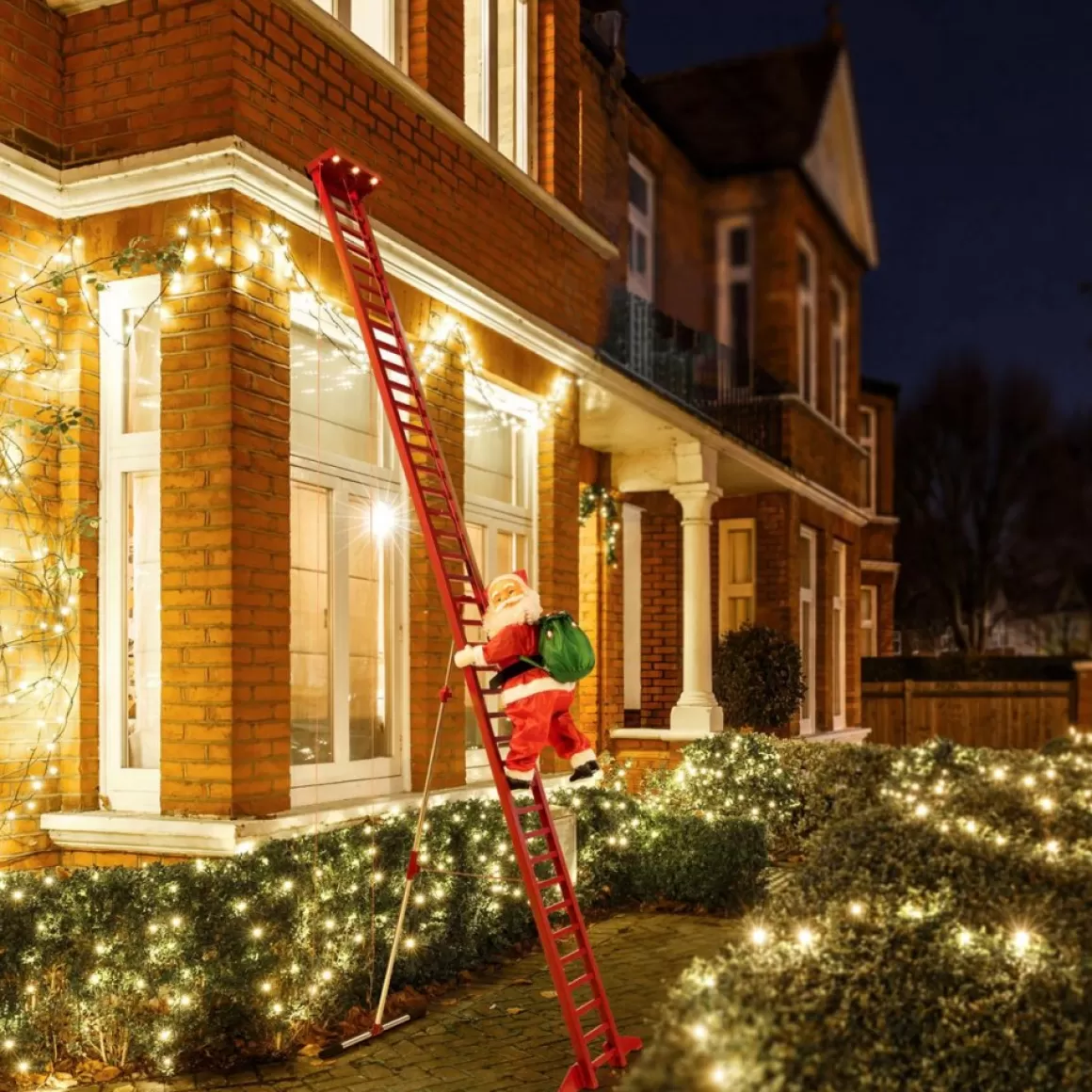 Mr. Christmas 10' Outdoor Led Climbing Santa