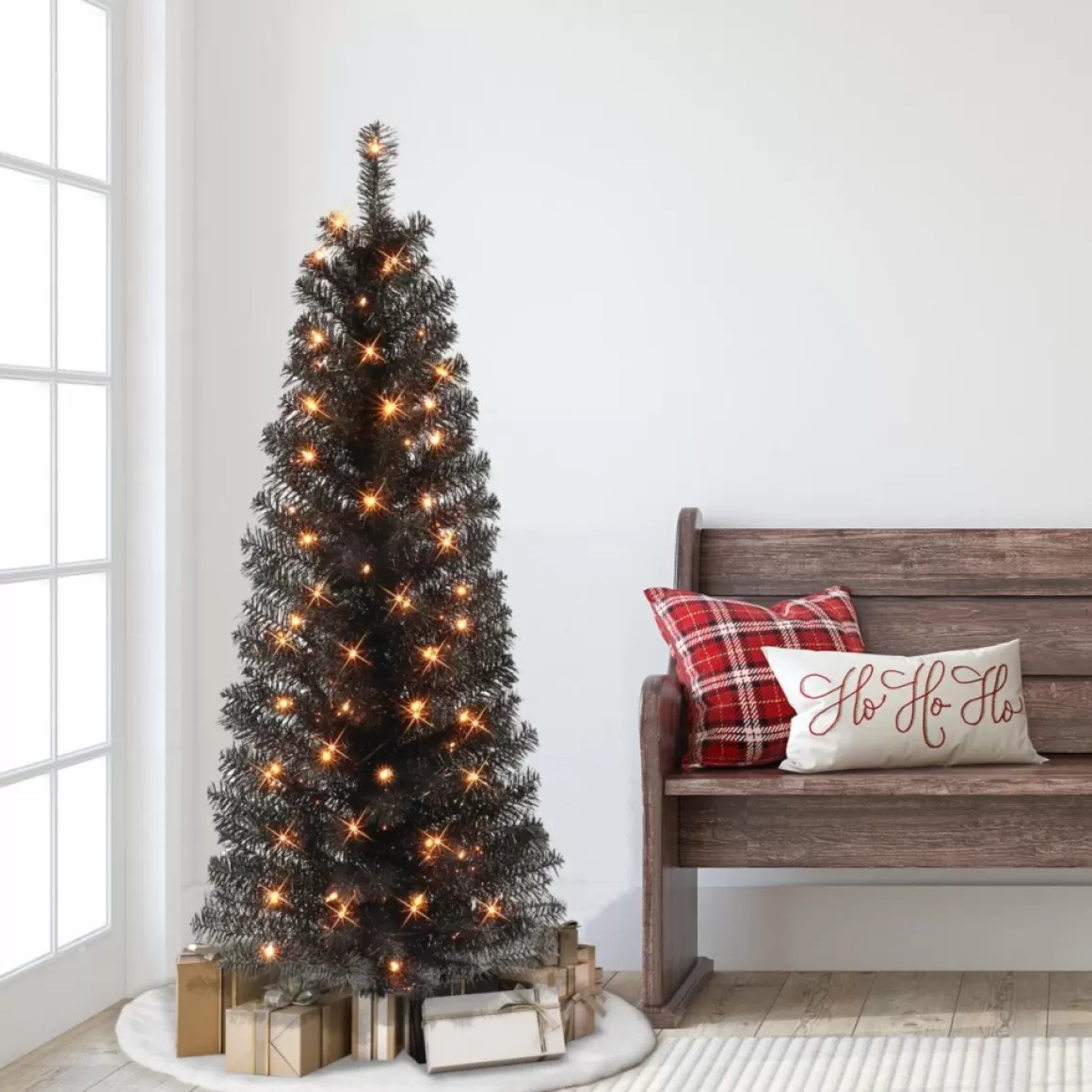 Puelo International Puleo International 4.5' Pre-Lit Black Tinsel Tree W/ 70 Clear Lights