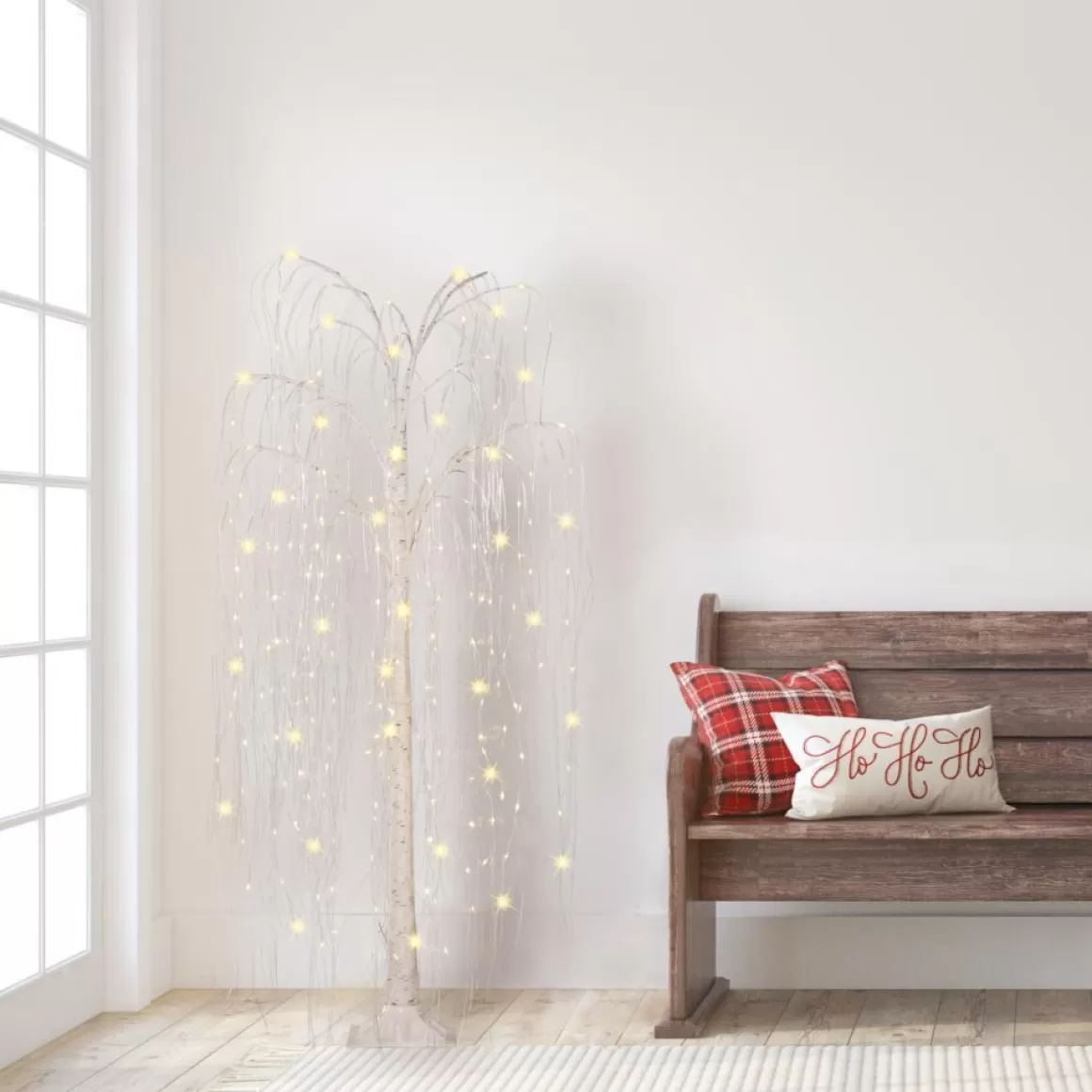 Puelo International Puleo International 5' Prelit Willow Tree W/ 240 Warm White Led Lights