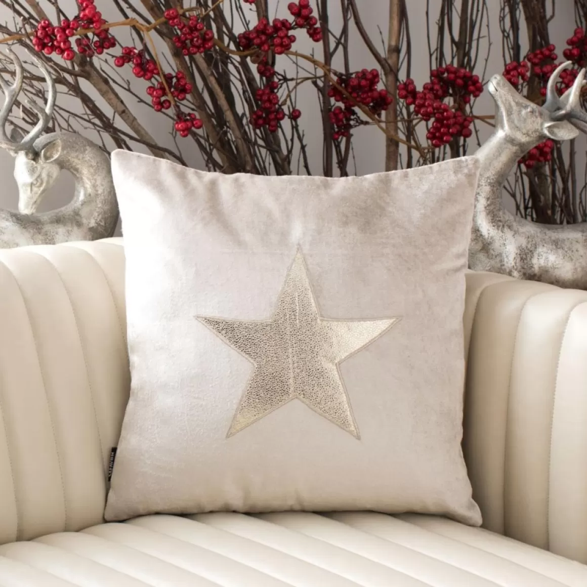 Safavieh Henley Pillow