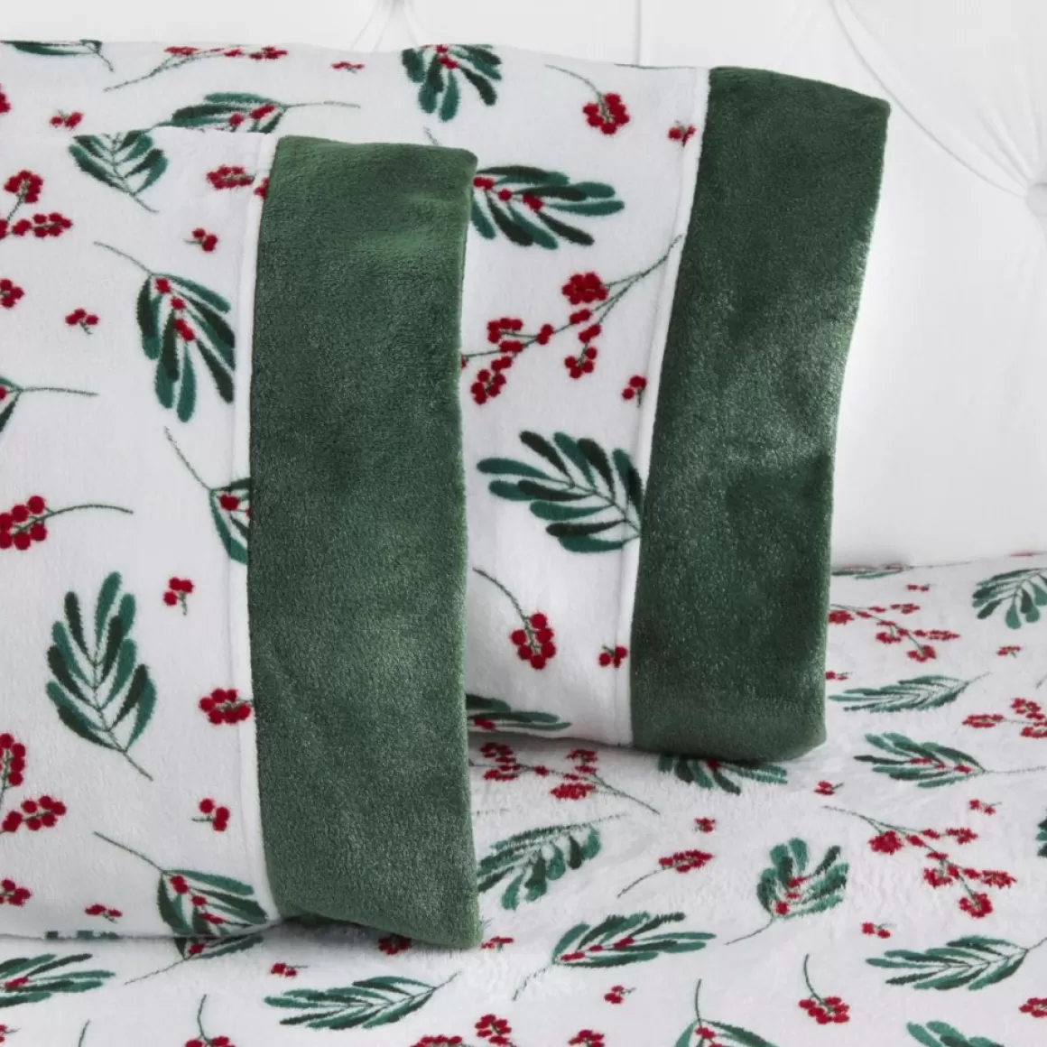 Warm & Cozy Glitter Hem Plush Sheet Set With Extra Pillowcases