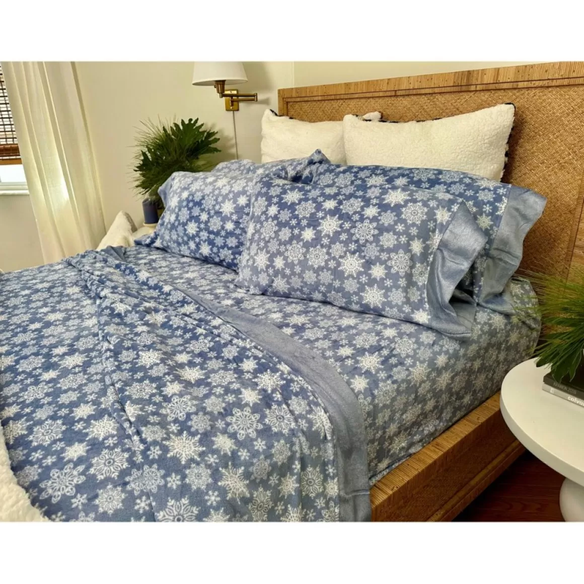Warm & Cozy Glitter Hem Plush Sheet Set With Extra Pillowcases
